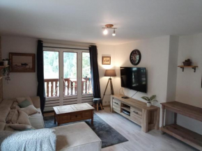 Fully renovated apartment with balcony